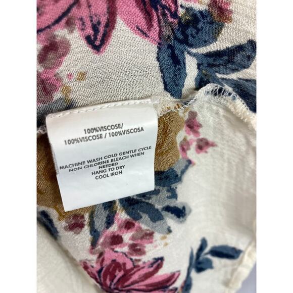 O'Neill Floral Off Shoulder Crinkle Top Ivory White Size Small - Picture 4 of 6